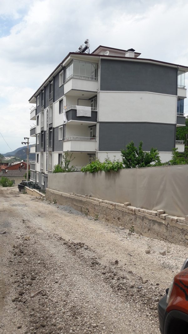 Reşadiye Kayalık Sitesi